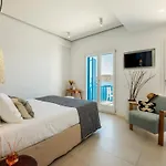 Bluetopia Suites