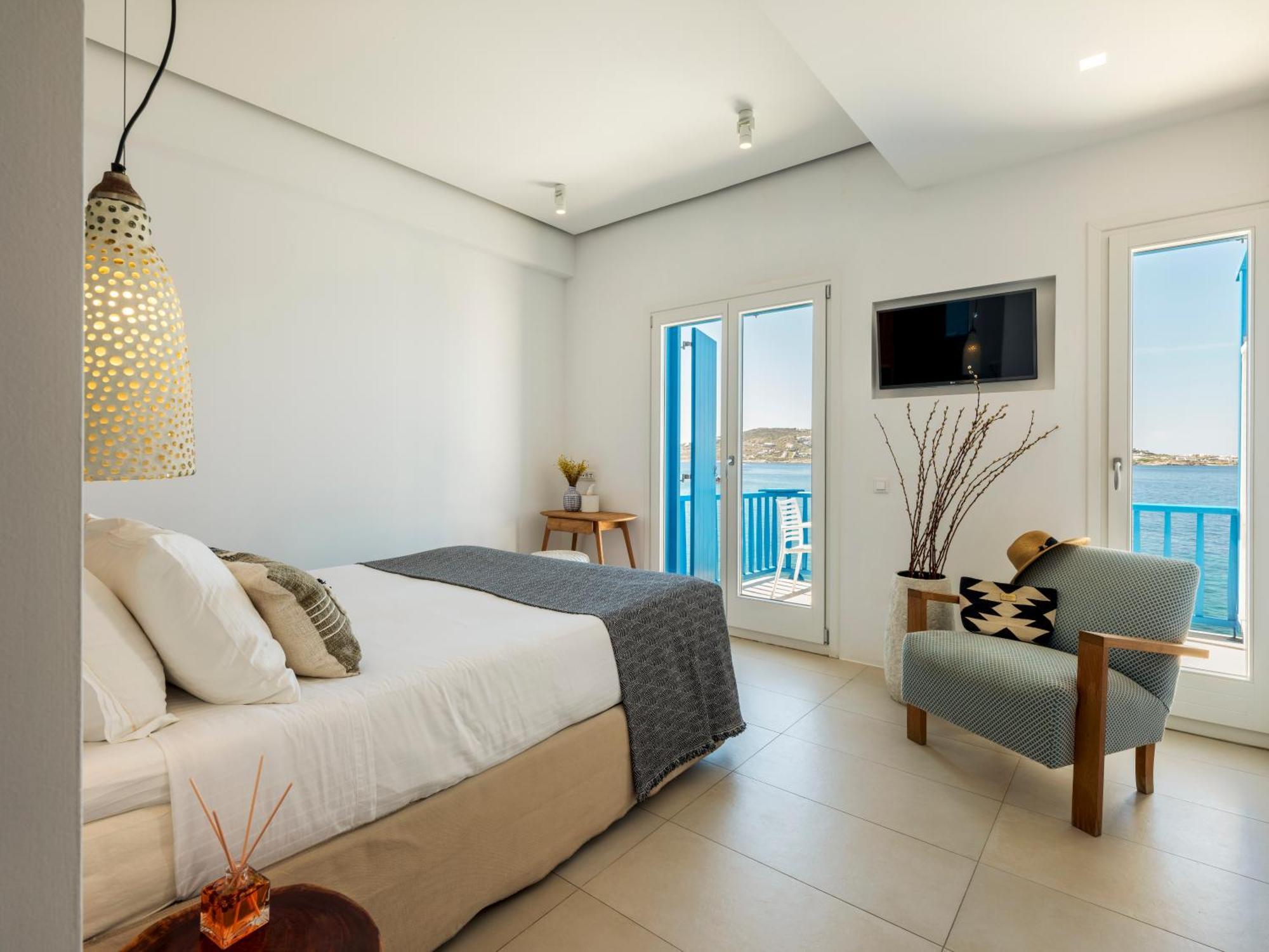Bluetopia Bed & Breakfast 4*