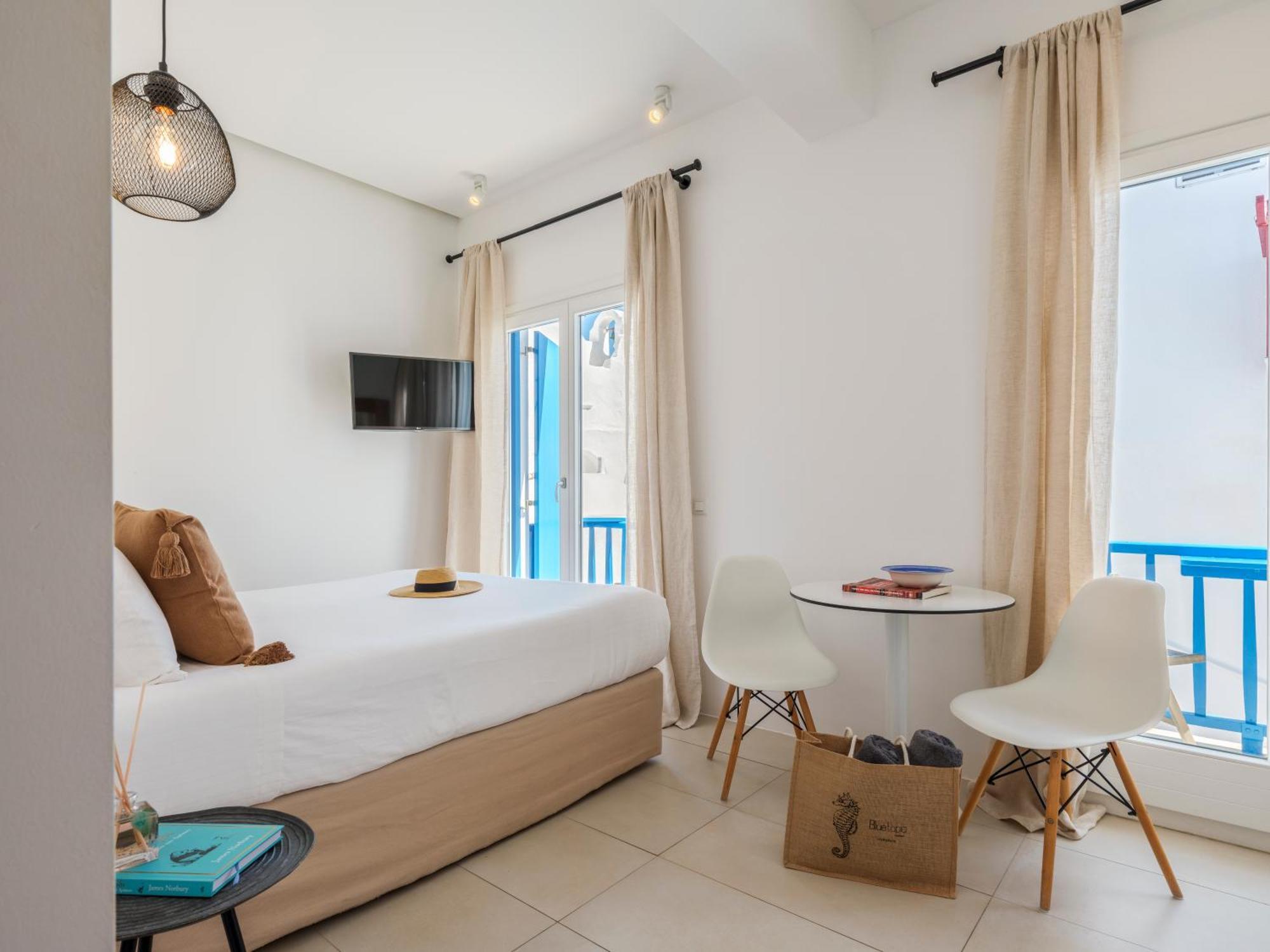 Bluetopia Bed & Breakfast 4*